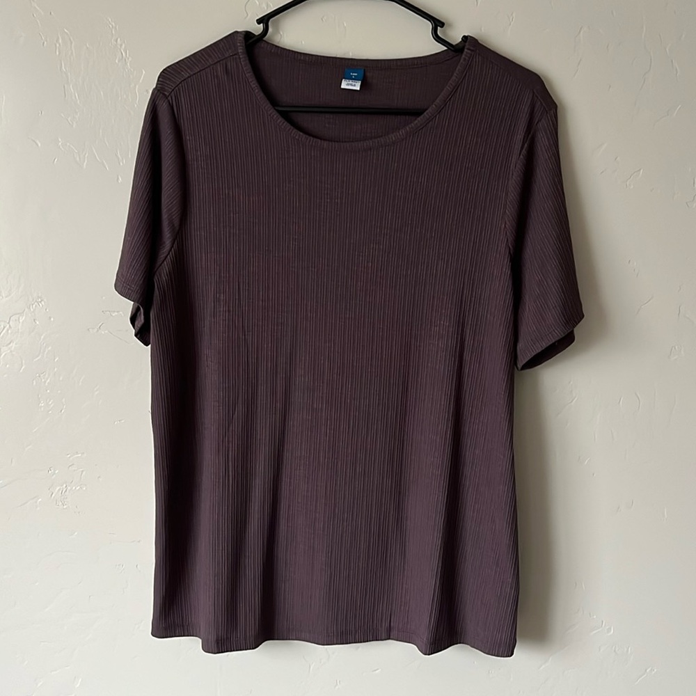 NWOT Old Navy Ribbed Luxe Top